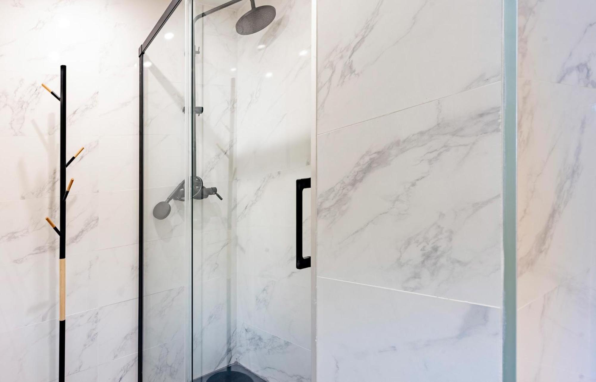 Oleti Studio Granada Luaran gambar