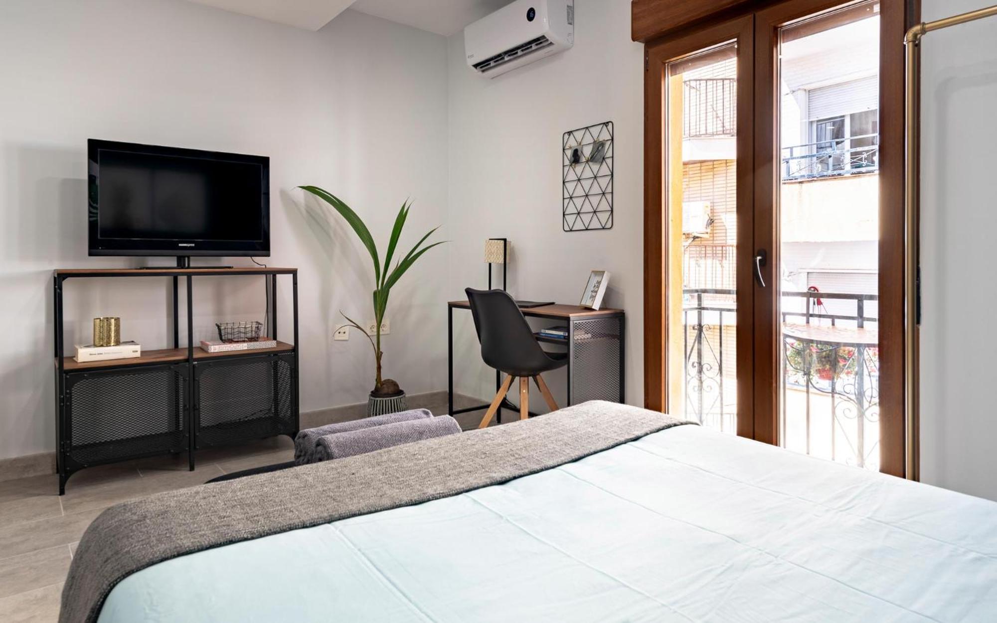 Oleti Studio Granada Luaran gambar