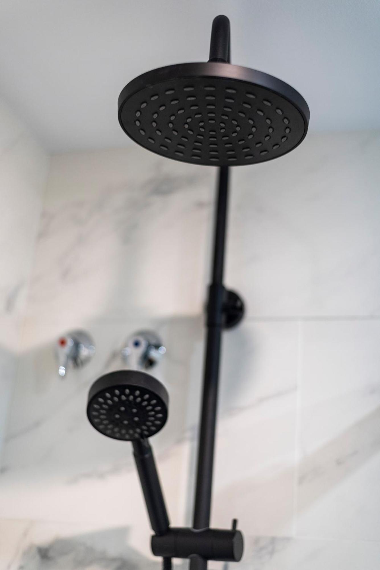 Oleti Studio Granada Luaran gambar